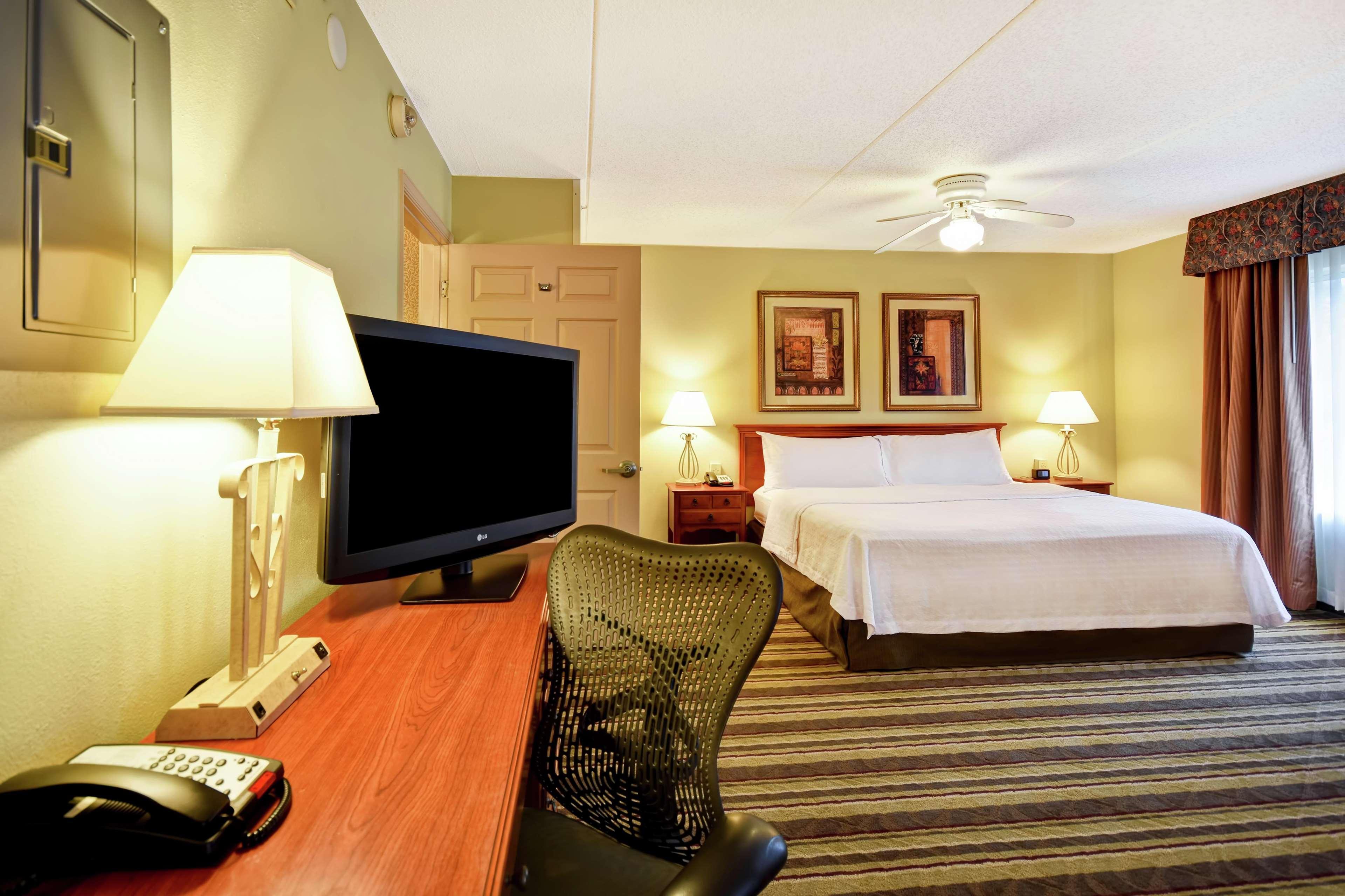 Homewood Suites By Hilton צ'סטר מראה חיצוני תמונה