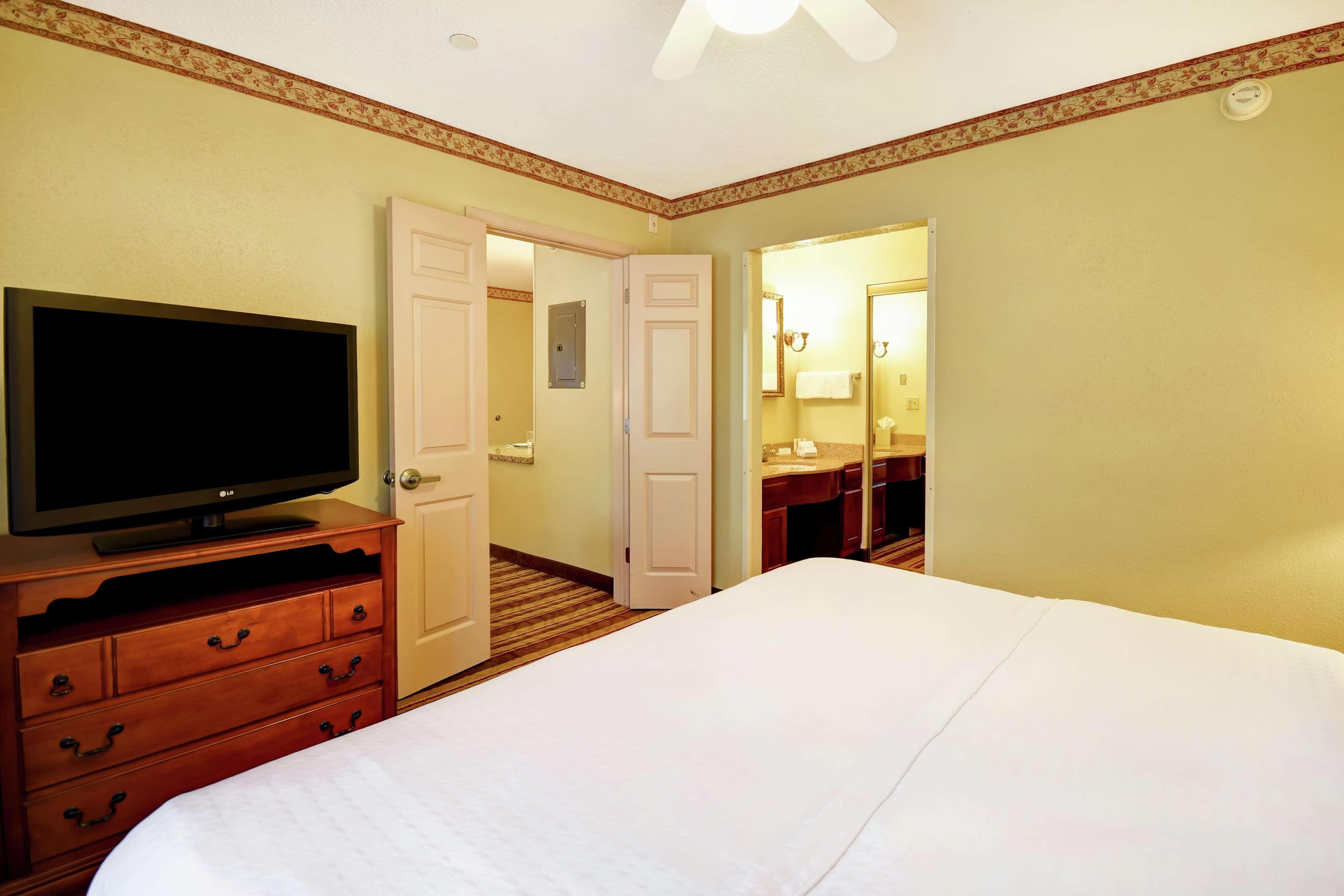 Homewood Suites By Hilton צ'סטר מראה חיצוני תמונה