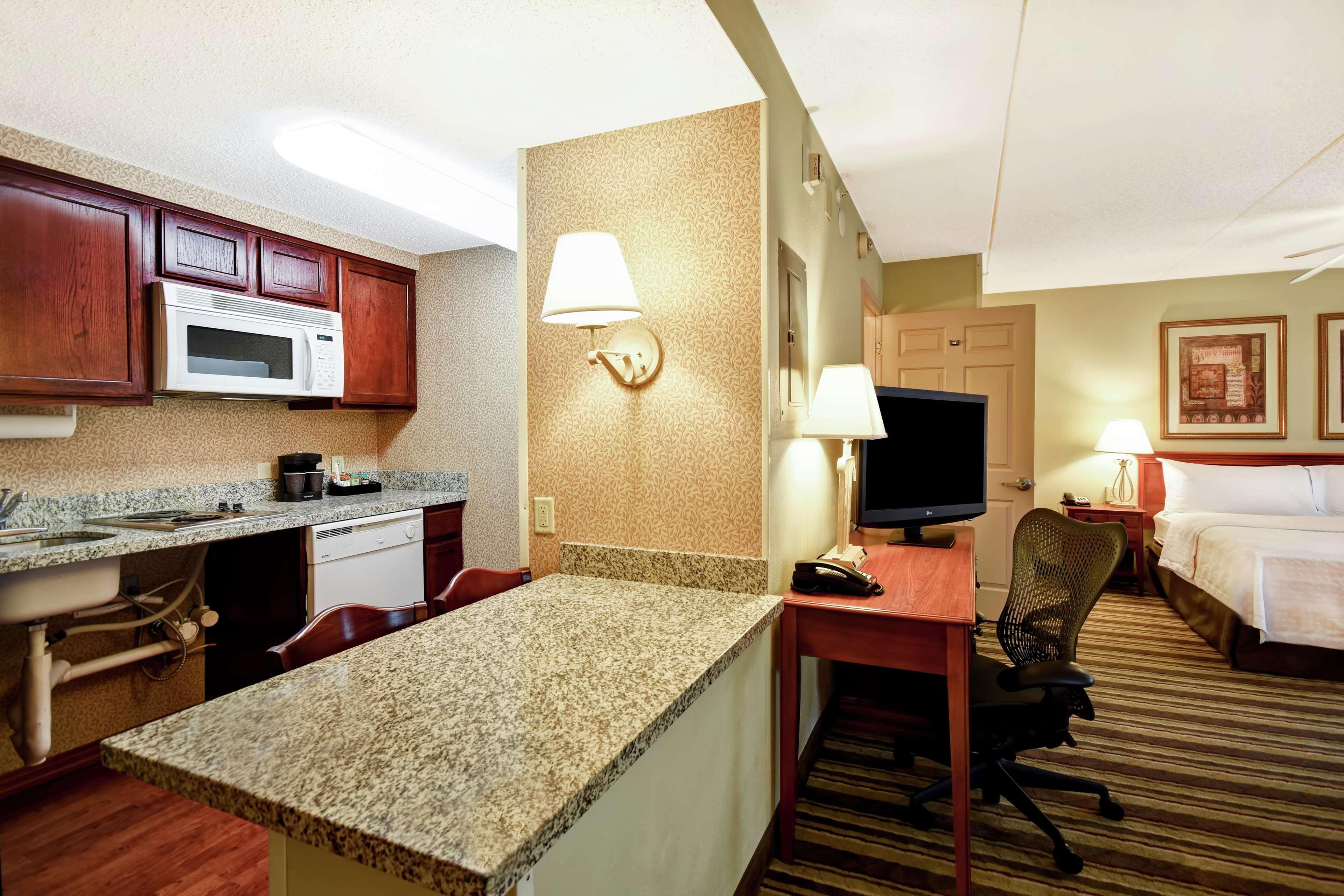 Homewood Suites By Hilton צ'סטר מראה חיצוני תמונה