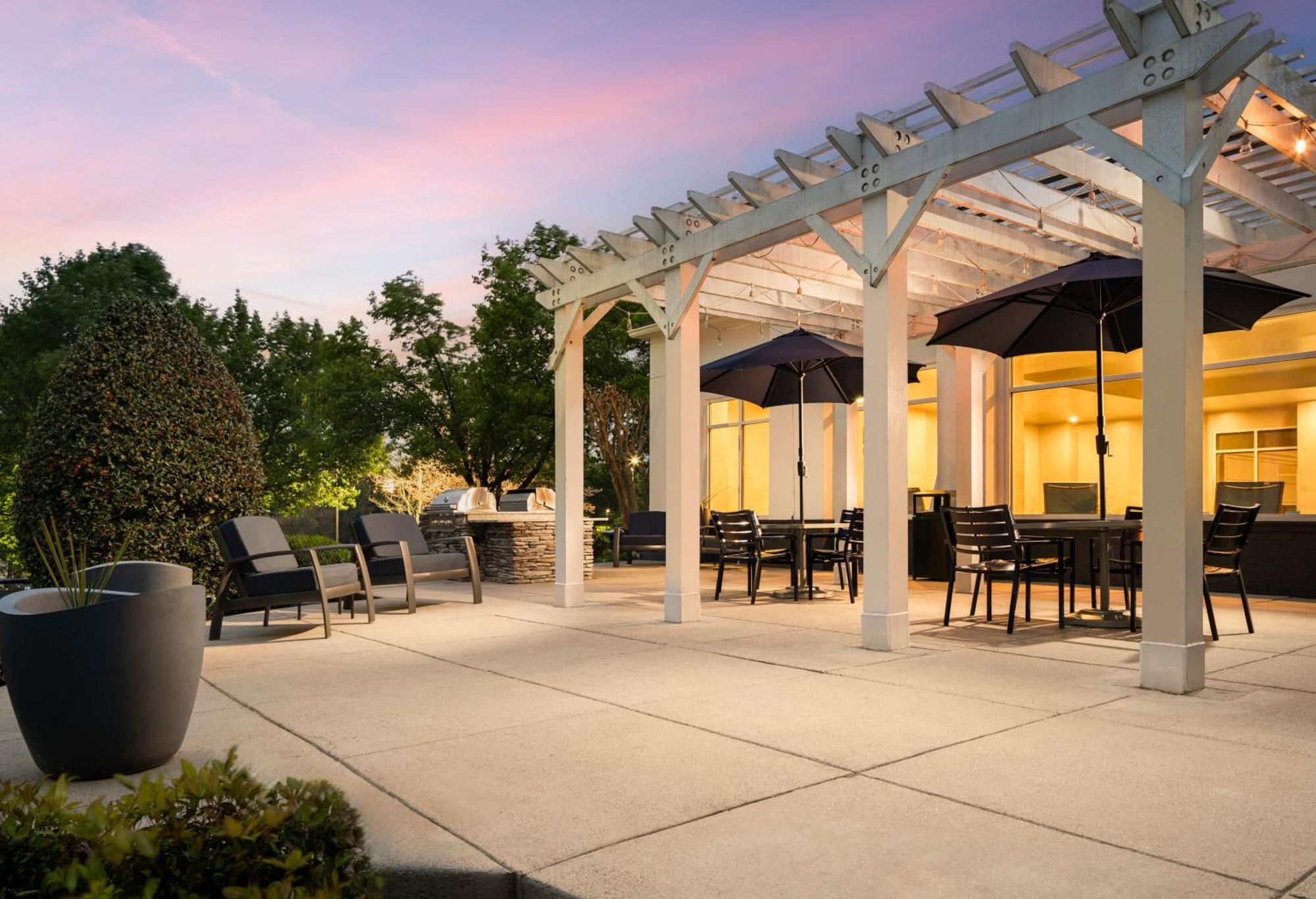 Homewood Suites By Hilton צ'סטר מראה חיצוני תמונה