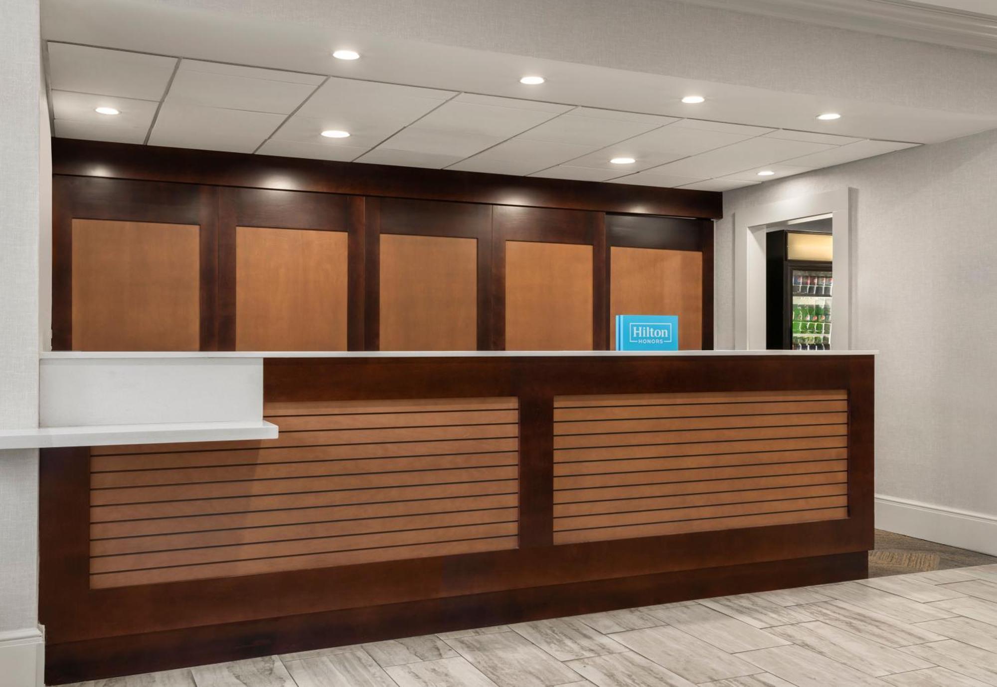 Homewood Suites By Hilton צ'סטר מראה חיצוני תמונה