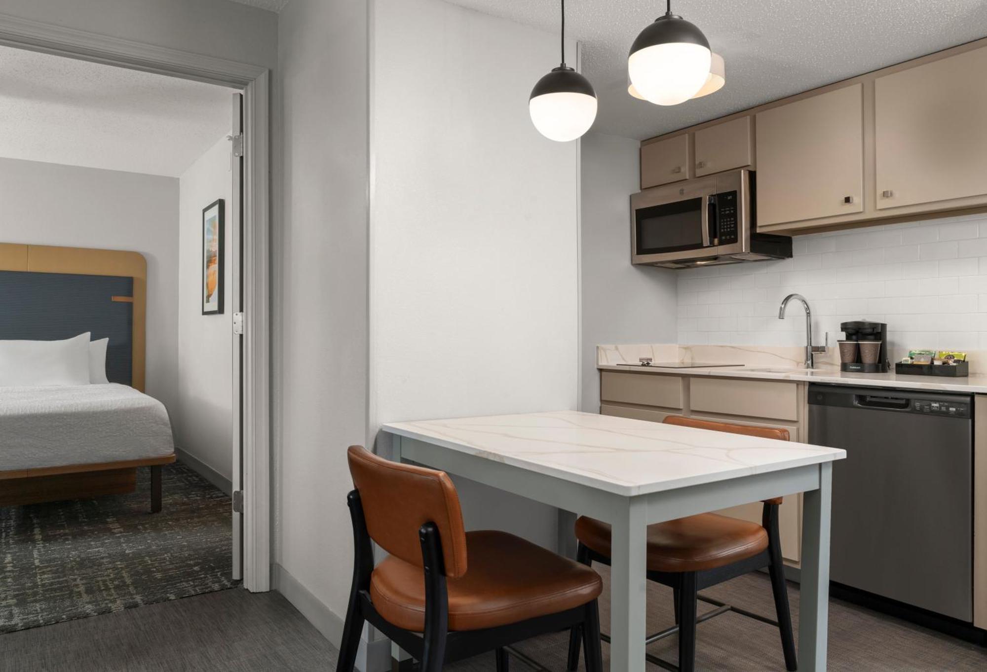 Homewood Suites By Hilton צ'סטר מראה חיצוני תמונה