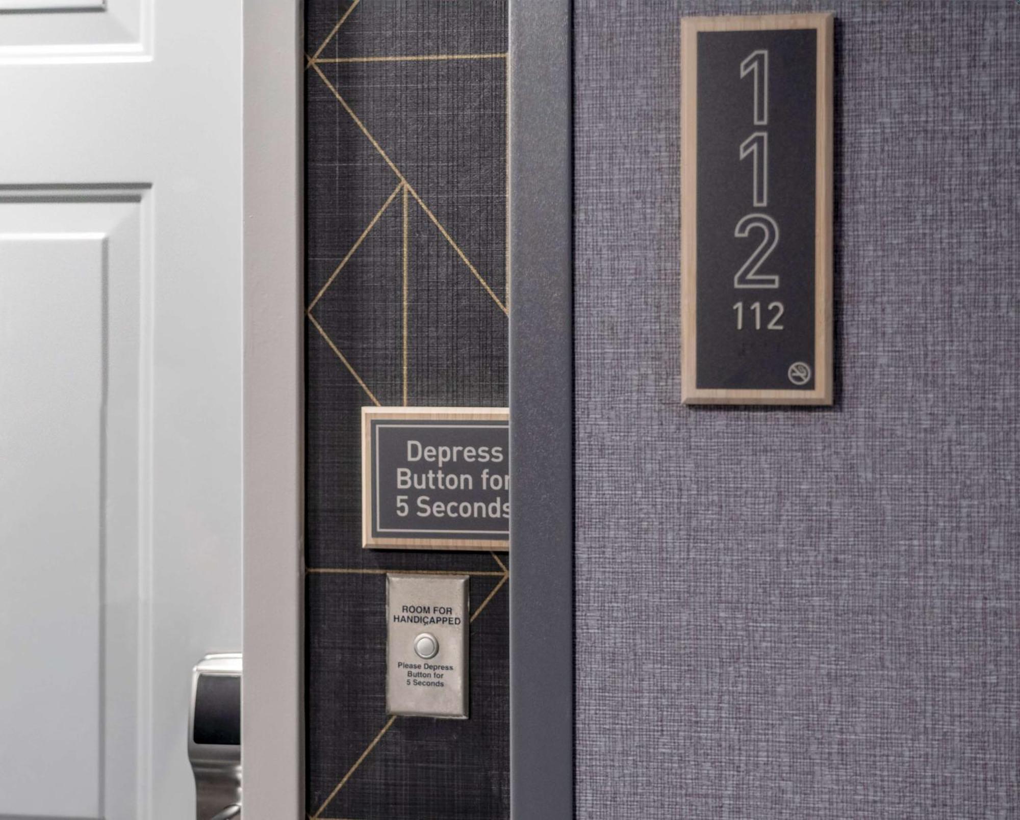 Homewood Suites By Hilton צ'סטר מראה חיצוני תמונה