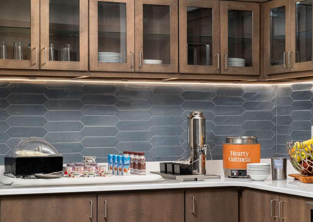 Homewood Suites By Hilton צ'סטר מסעדה תמונה